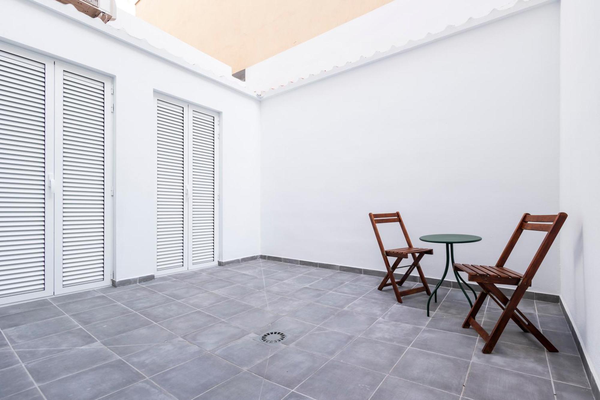 La Casa De La Pintora By Concept Flats Apartment Valencia Exterior photo
